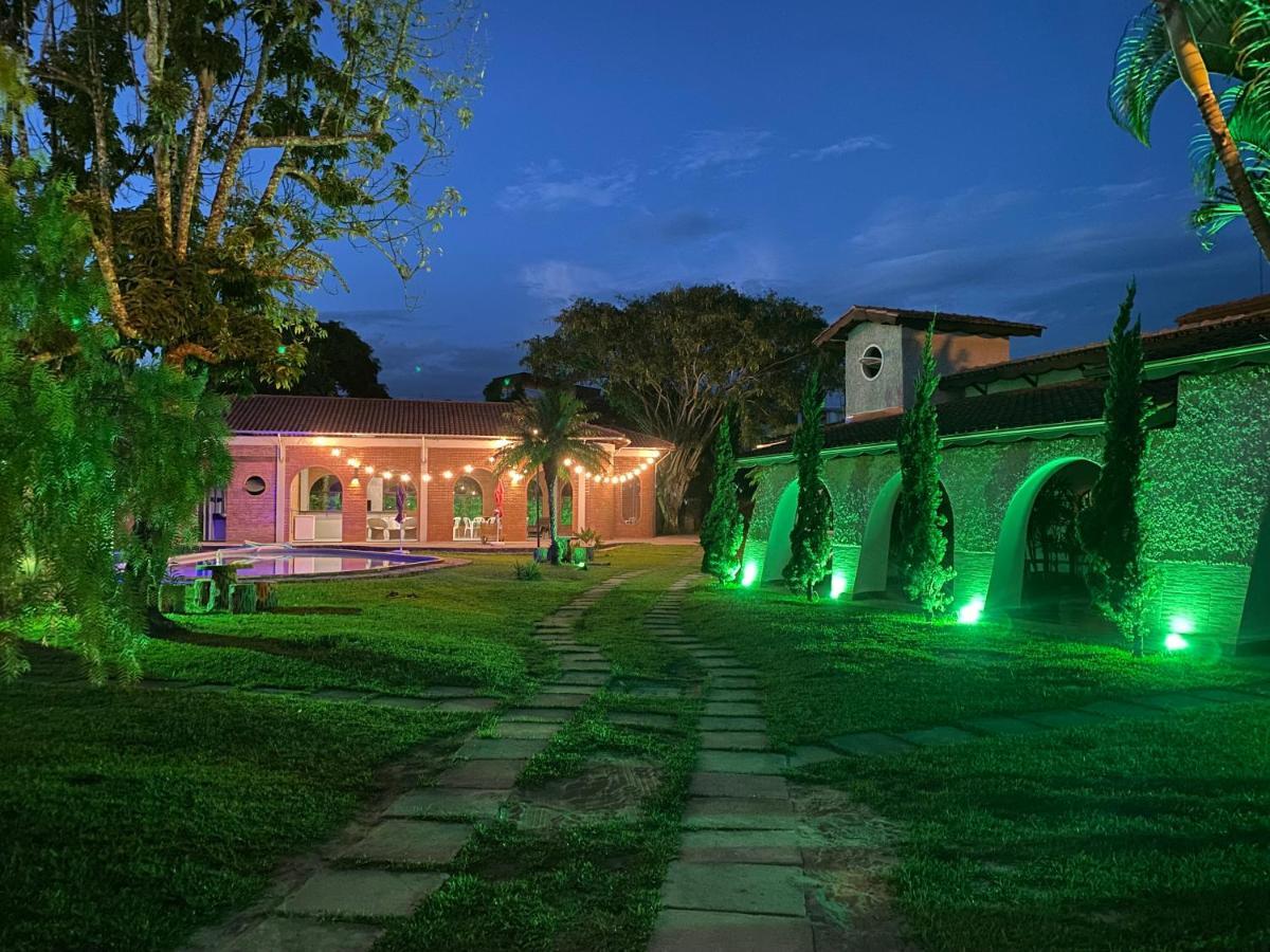 Espaco Emilie Banko Santa Cruz de Minas Extérieur photo